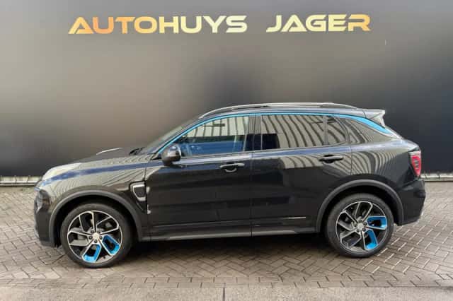 Lynk & Co 01 (2022) thumbnail 5