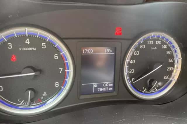 Suzuki S-Cross (2017) thumbnail 4