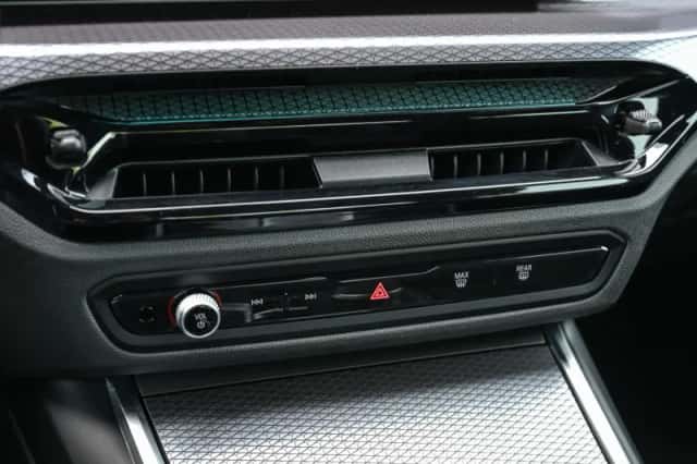 BMW 3-Serie (2025) thumbnail 32