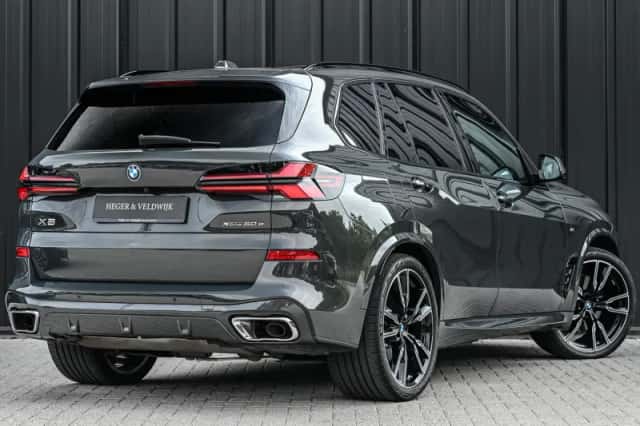 BMW X5 (2026) thumbnail 9