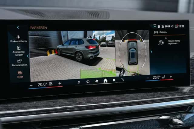 BMW X5 (2026) thumbnail 24