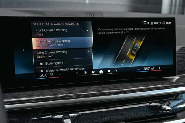 BMW X5 (2026) thumbnail 25