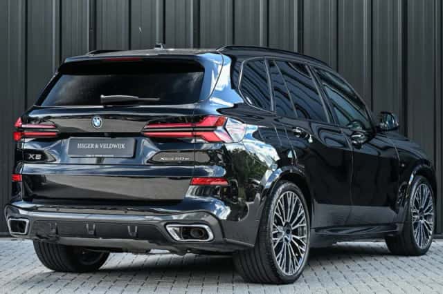 BMW X5 (2026) thumbnail 14