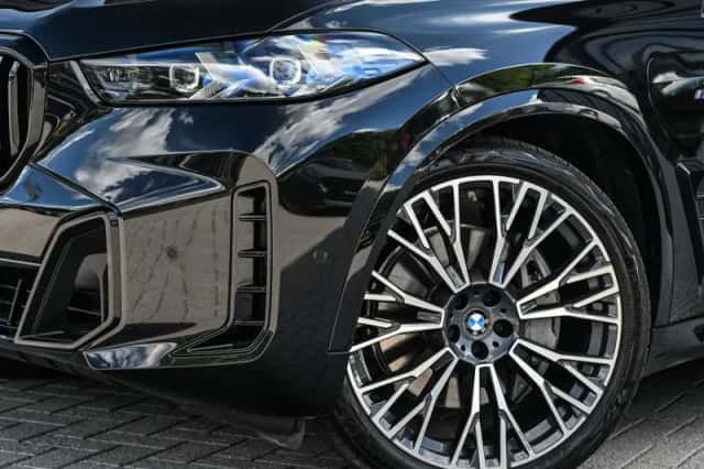 BMW X5 (2026) thumbnail 15