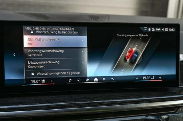 BMW X5 (2026) thumbnail 28
