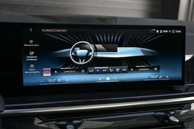 BMW X5 (2026) thumbnail 33