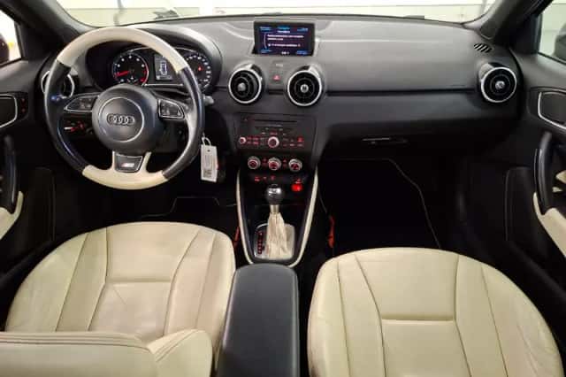 Audi A1 (2013) thumbnail 2