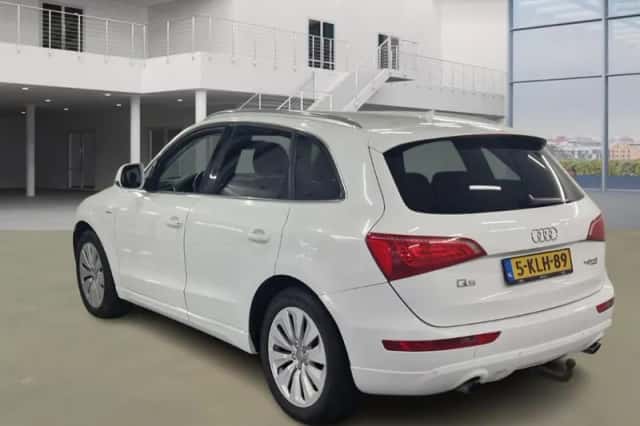 Audi Q5 (2012) thumbnail 4