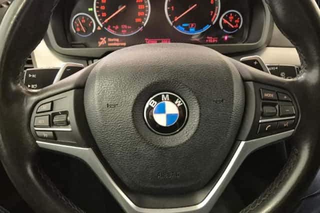 BMW X5 (2018) thumbnail 5