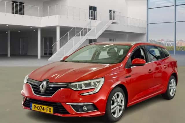 Renault Mégane (2017) thumbnail 1