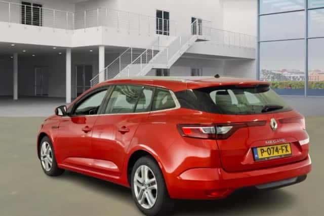 Renault Mégane (2017) thumbnail 4