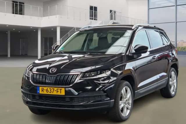 Škoda Karoq (2021) thumbnail 1