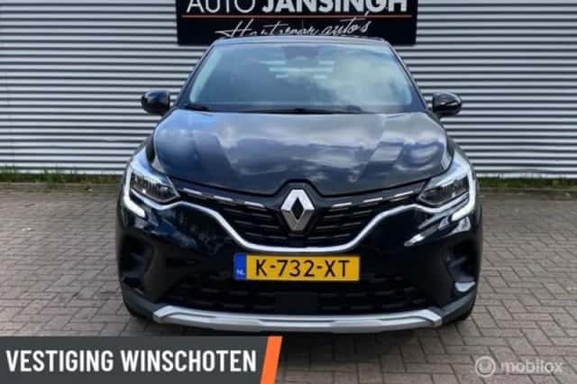 Renault Captur (2021) thumbnail 5