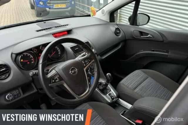 Opel Meriva (2014) thumbnail 6