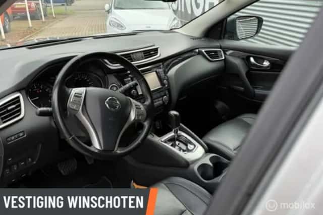 Nissan Qashqai (2015) thumbnail 6