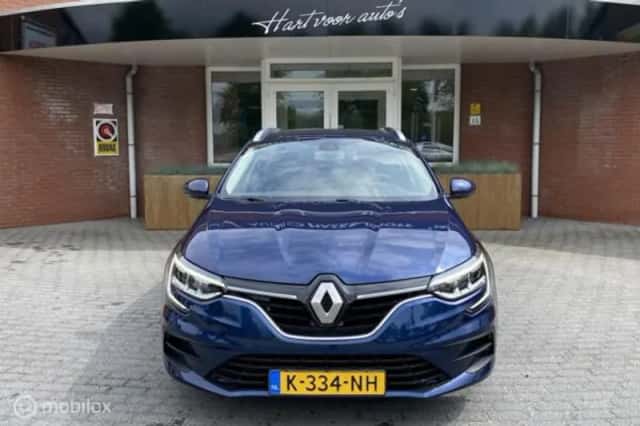Renault Mégane (2021) thumbnail 5