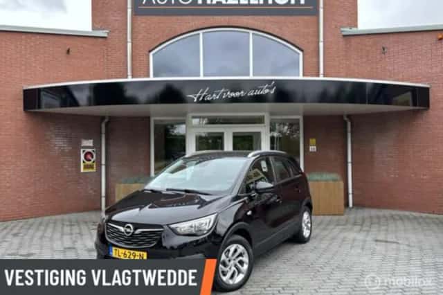 Opel Crossland (2018) thumbnail 1