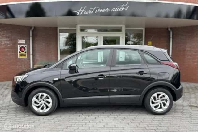 Opel Crossland (2018) thumbnail 2