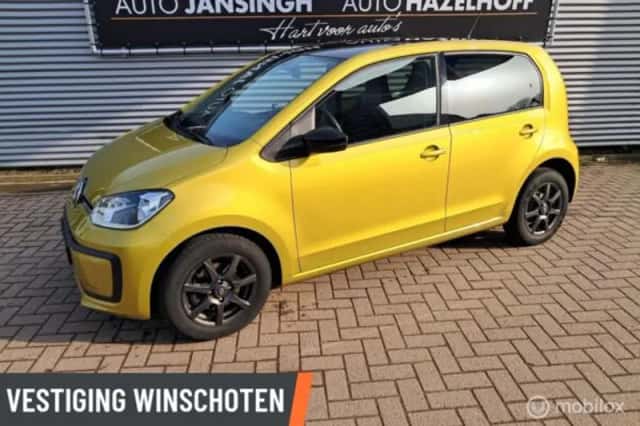 Volkswagen Up! (2019) thumbnail 1