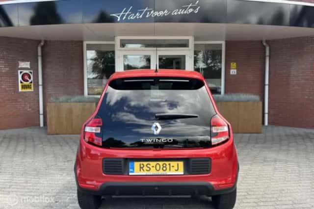 Renault Twingo (2018) thumbnail 3