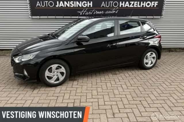 Hyundai i20 (2021) thumbnail 1