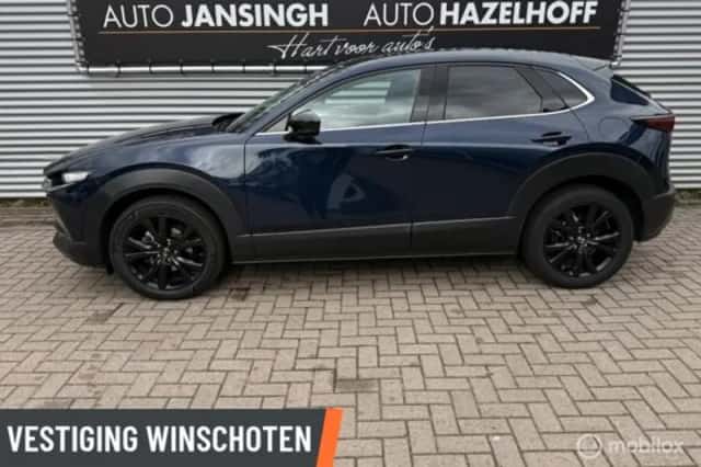 Mazda CX-30 (2022) thumbnail 2