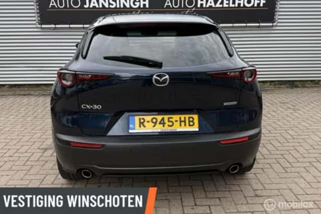Mazda CX-30 (2022) thumbnail 3