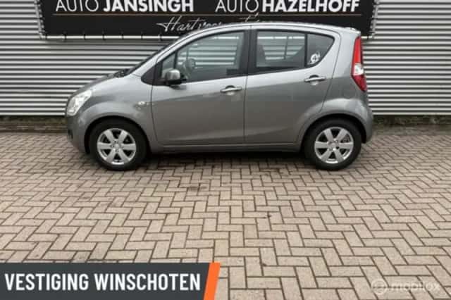 Suzuki Splash (2010) thumbnail 2
