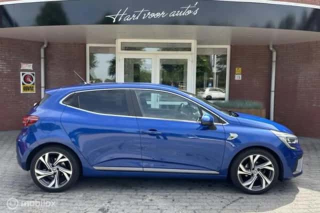 Renault Clio (2019) thumbnail 4