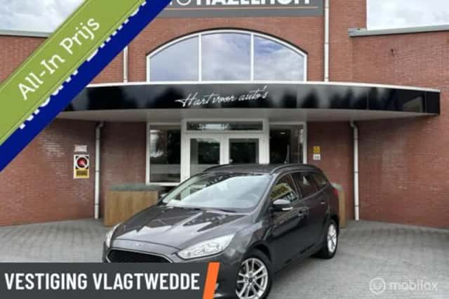 Ford Focus (2018) thumbnail 1