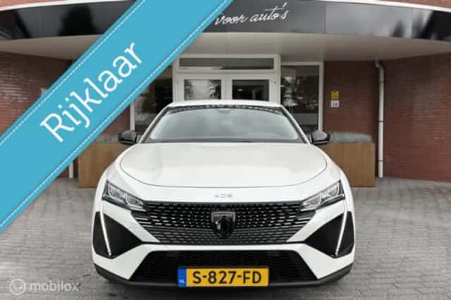 Peugeot 408 (2023) thumbnail 5