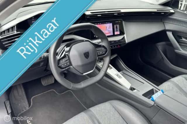 Peugeot 408 (2023) thumbnail 6
