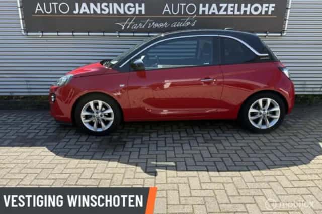 Opel Adam (2017) thumbnail 2