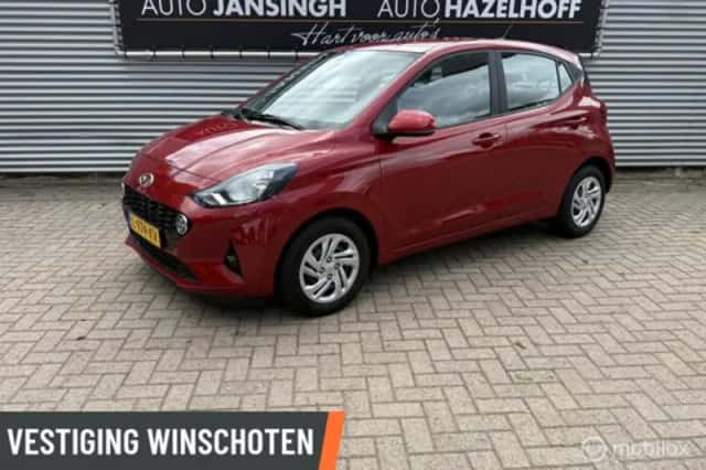 Hyundai i10 (2021) thumbnail 1