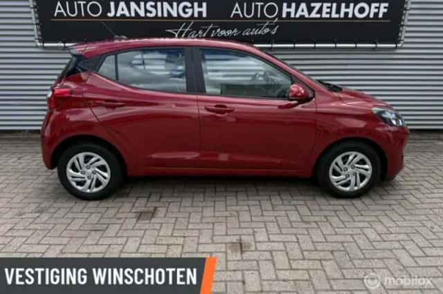 Hyundai i10 (2021) thumbnail 4