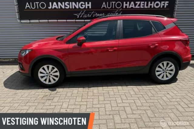 SEAT Arona (2020) thumbnail 2