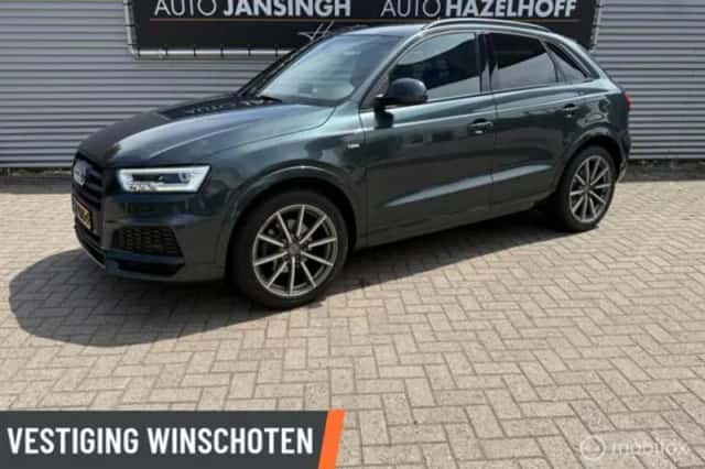 Audi Q3 (2017) thumbnail 1