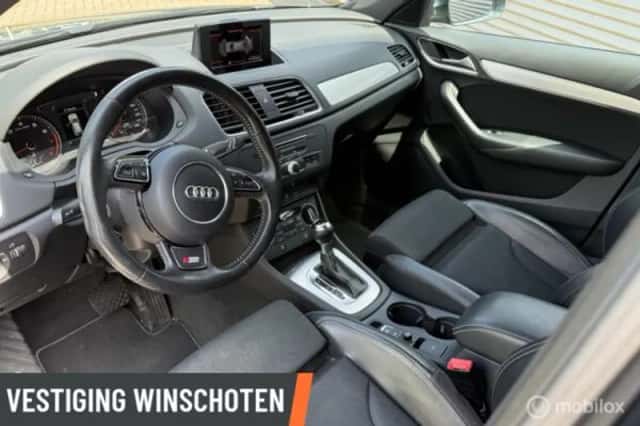 Audi Q3 (2017) thumbnail 6