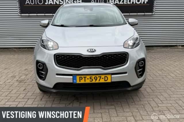 Kia Sportage (2017) thumbnail 5