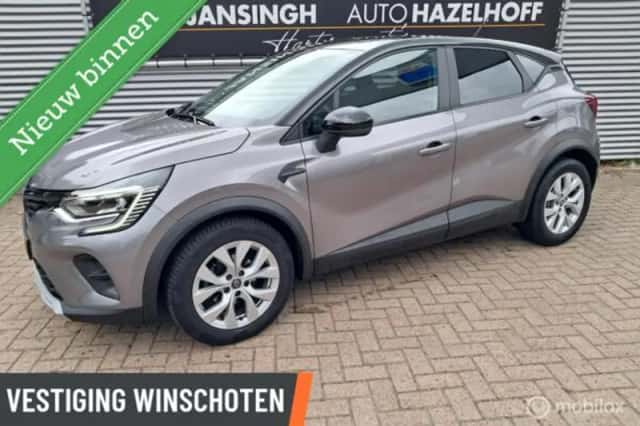 Renault Captur (2021) thumbnail 1