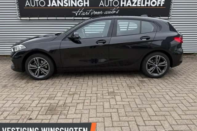 BMW 1-Serie (2021) thumbnail 2