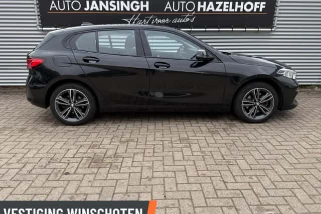 BMW 1-Serie (2021) thumbnail 4