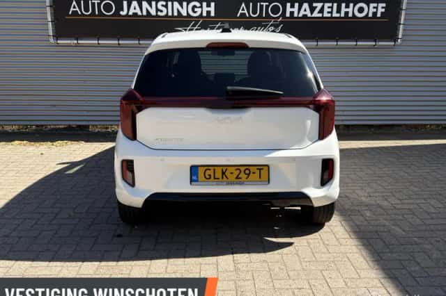 Kia Picanto (2024) thumbnail 3