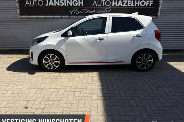 Kia Picanto (2024) thumbnail 2