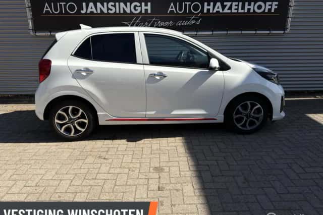 Kia Picanto (2024) thumbnail 4