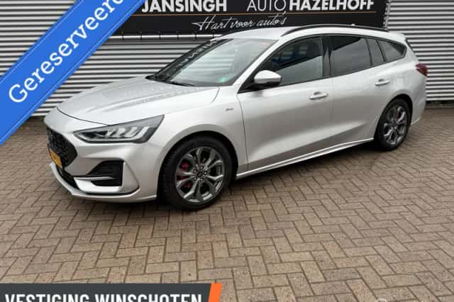 Ford Focus (2022) thumbnail 1