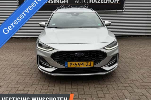 Ford Focus (2022) thumbnail 5