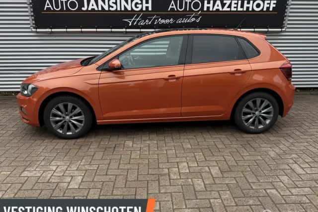 Volkswagen Polo (2019) thumbnail 2