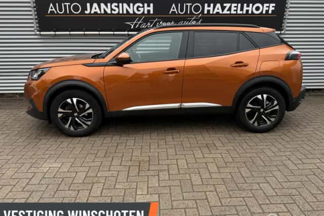 Peugeot 2008 (2020) thumbnail 2