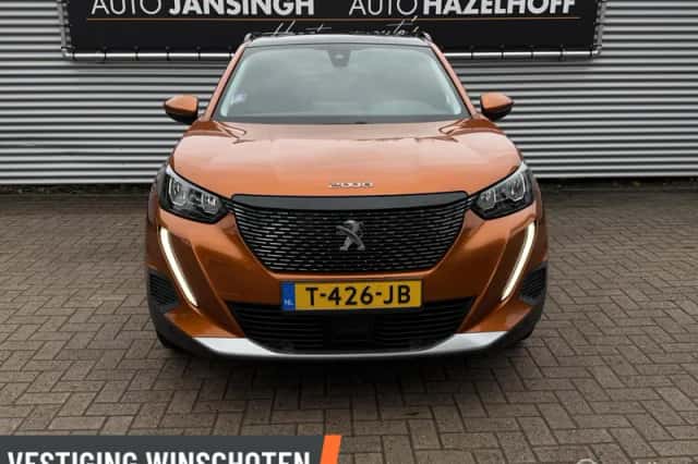 Peugeot 2008 (2020) thumbnail 5